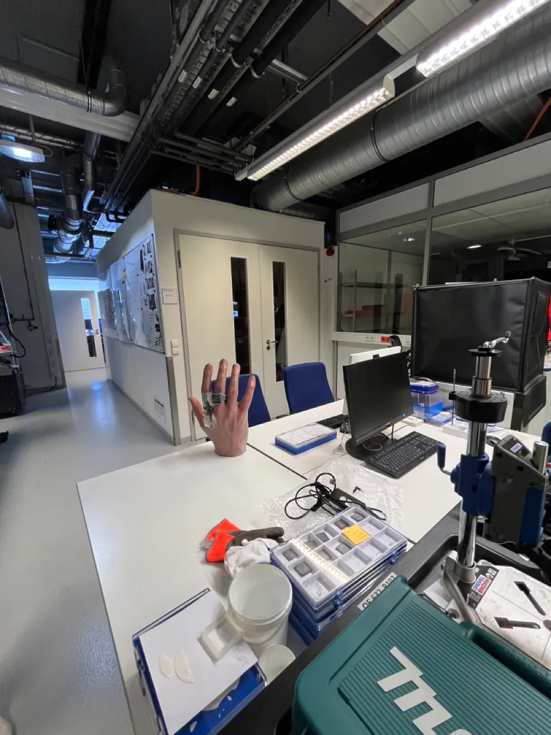 Science communication with AI: Fraunhofer IKTS